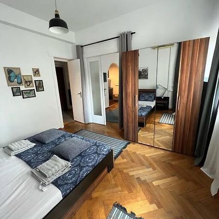 Apartament Ultracentral Universitate Bukurešť Exteriér fotografie