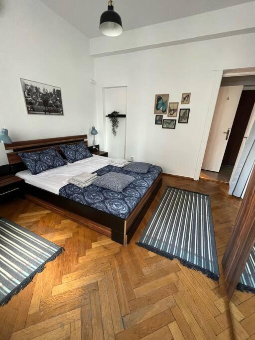 Apartament Ultracentral Universitate Bukurešť Exteriér fotografie